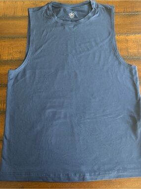 ALO Yoga Navy Blue Crewneck Tee